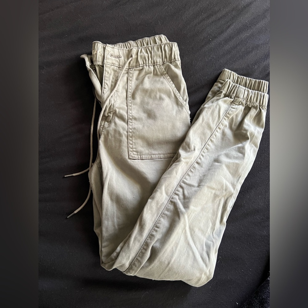 American Eagle Super Stretch skinny cargo pants olive green